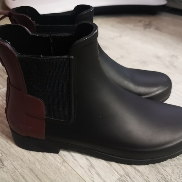 Hunter chelsea rain boots - Picture 1 of 4